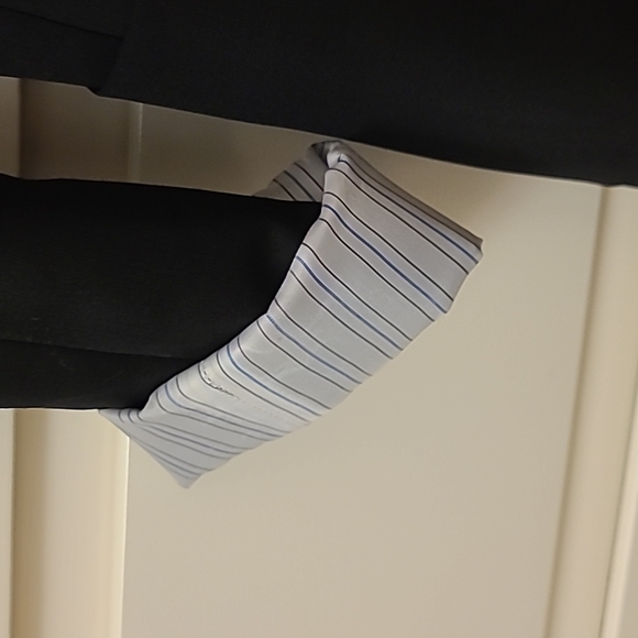 Aritzia Talula Black Blazer - Picture 6 of 13